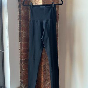 WONE High-Waisted Stretch Black Leggings
